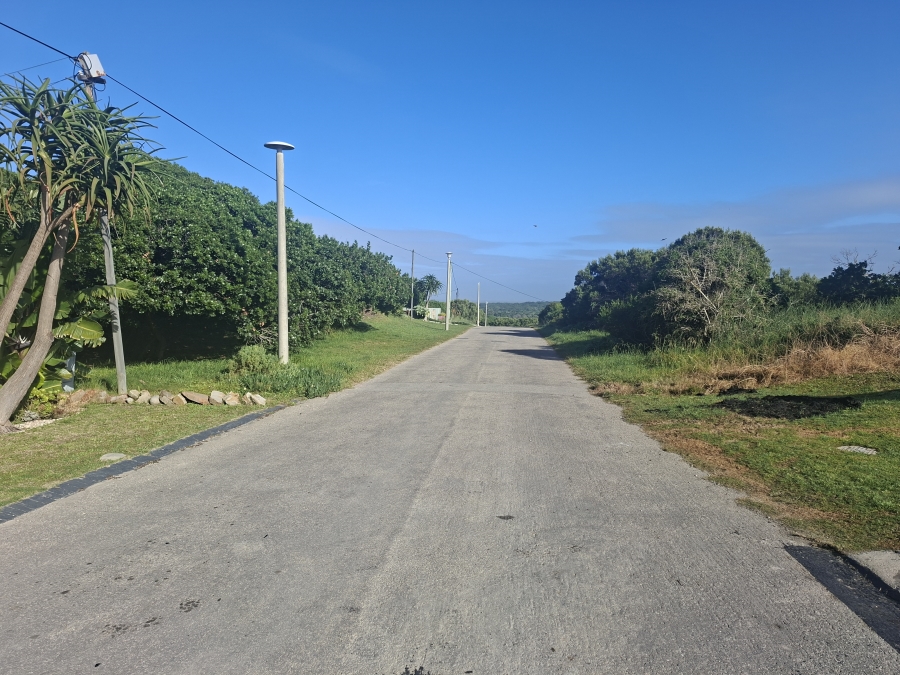 4 Bedroom Property for Sale in Paradise Beach Eastern Cape